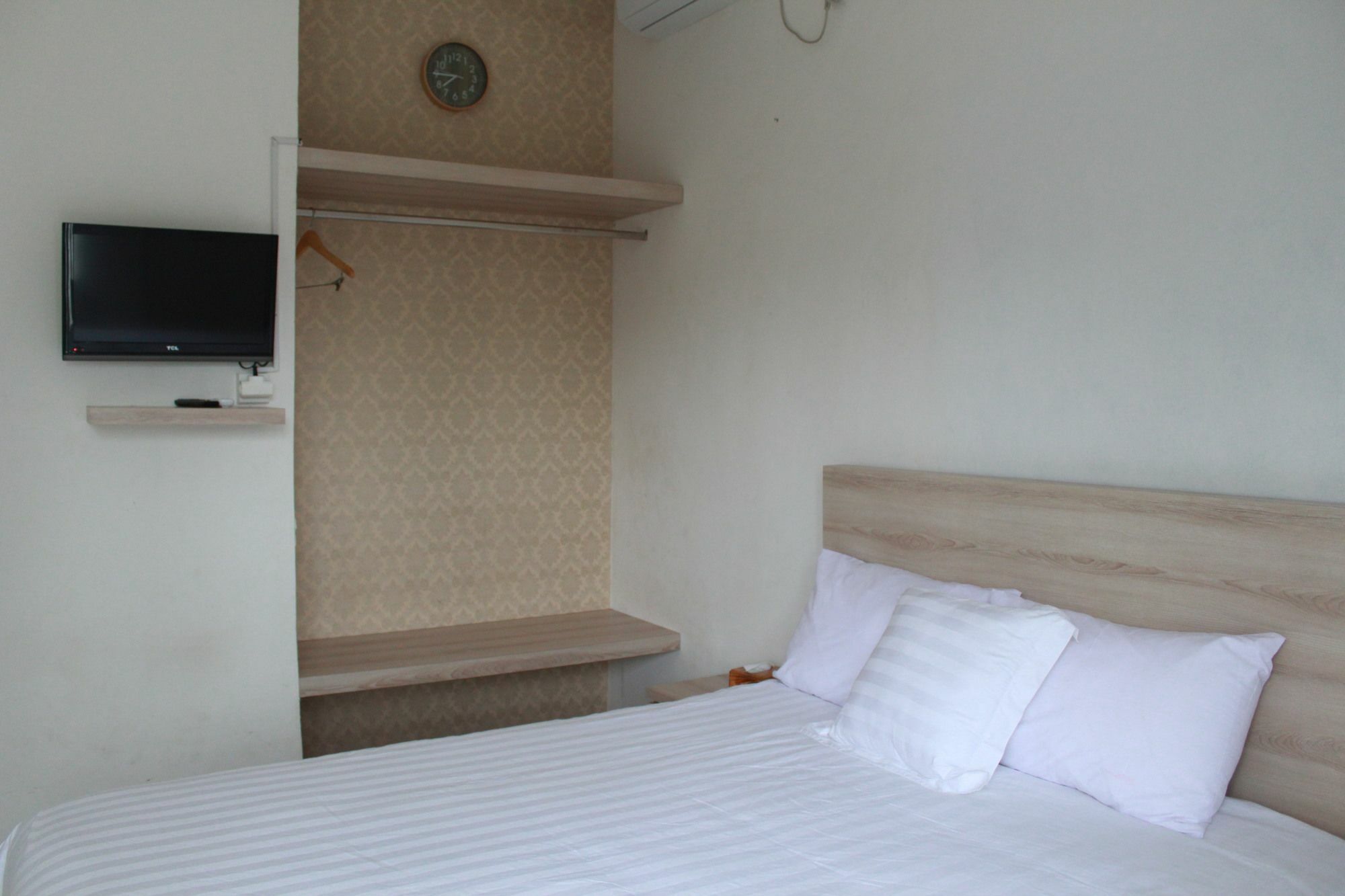 Wika Bali Beach House Джимбаран Экстерьер фото